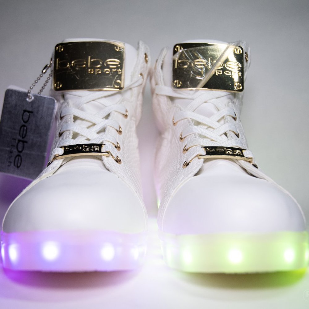 Bebe Sport -Flash- Women's Light-up Sneaker Size 8